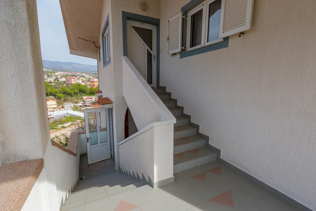 Apartments Marica Novi Vinodolski Esterno foto
