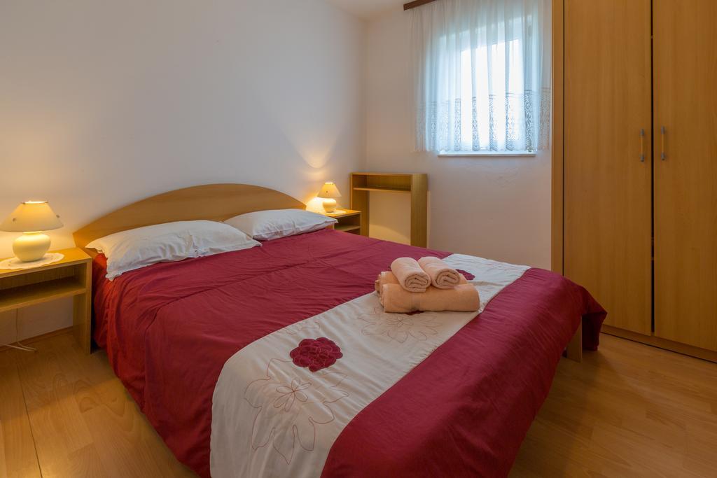 Apartments Marica Novi Vinodolski Esterno foto
