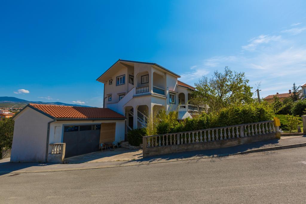 Apartments Marica Novi Vinodolski Esterno foto