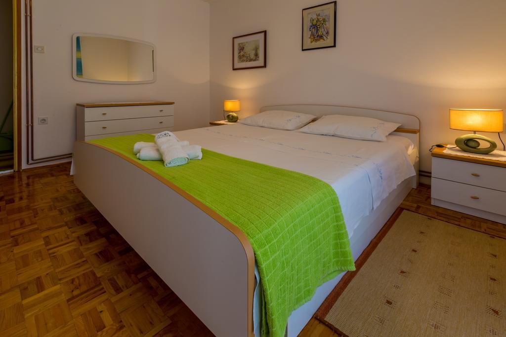 Apartments Marica Novi Vinodolski Esterno foto